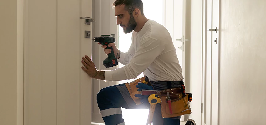 Mailbox Lock Installation Expert in Pismo Beach, California